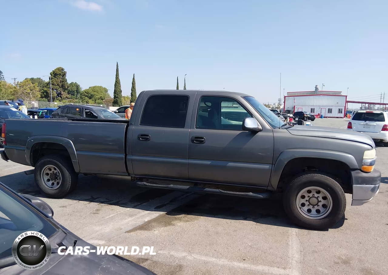 2002 Chevrolet Silverado 2500Hd Ls VIN:1GCHK23U32F197740 - 13