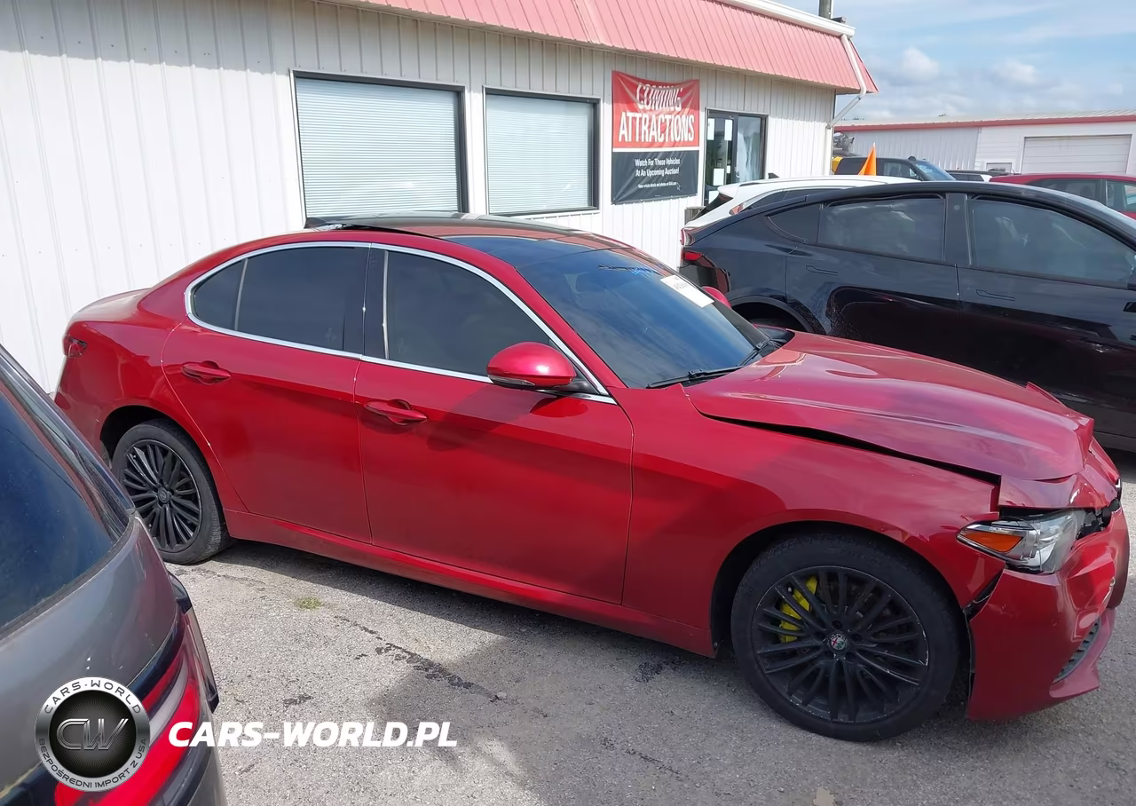 2017 Alfa Romeo Giulia Ti Awd VIN:ZARFAEEN8H7550242 - 13