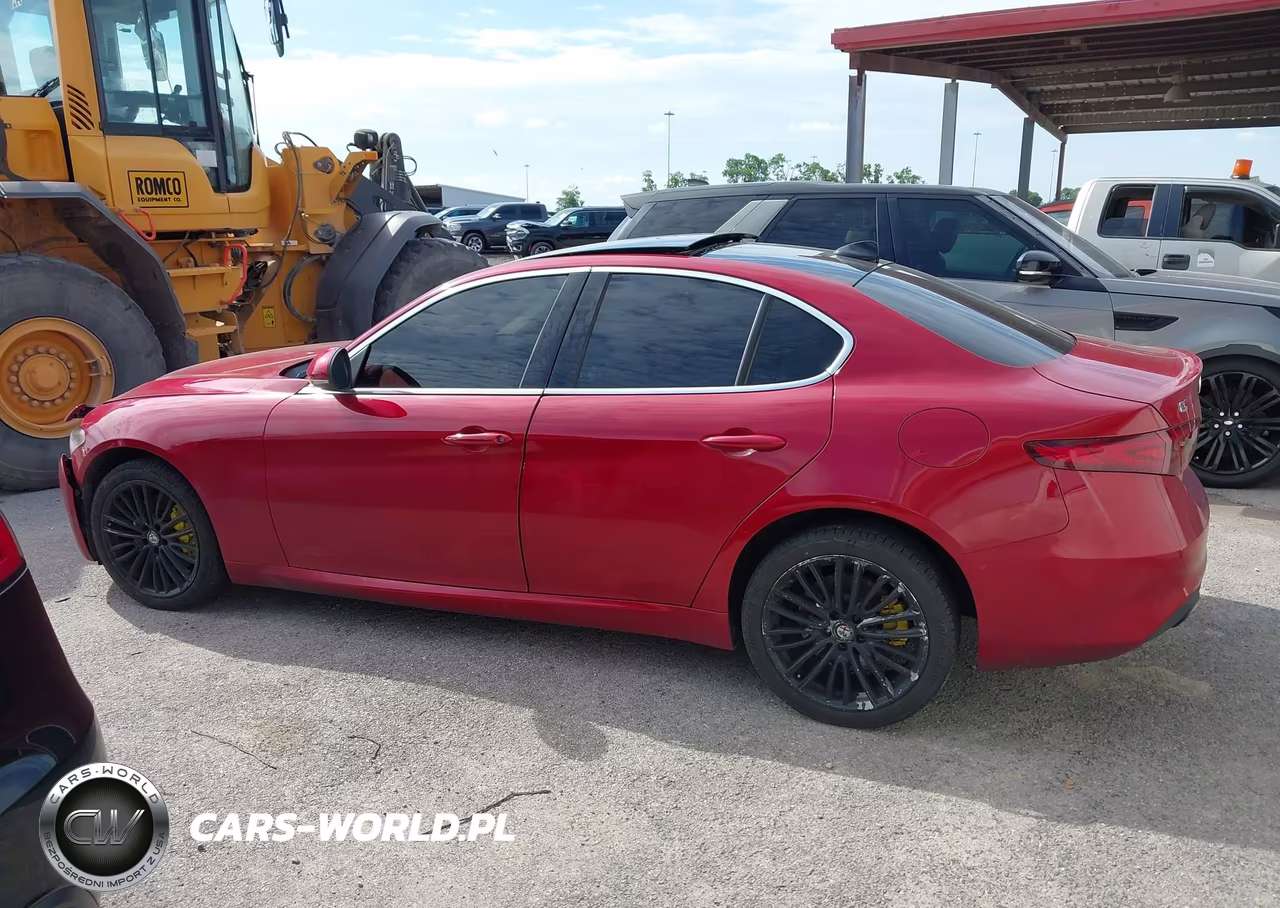 2017 Alfa Romeo Giulia Ti Awd VIN:ZARFAEEN8H7550242 - 14