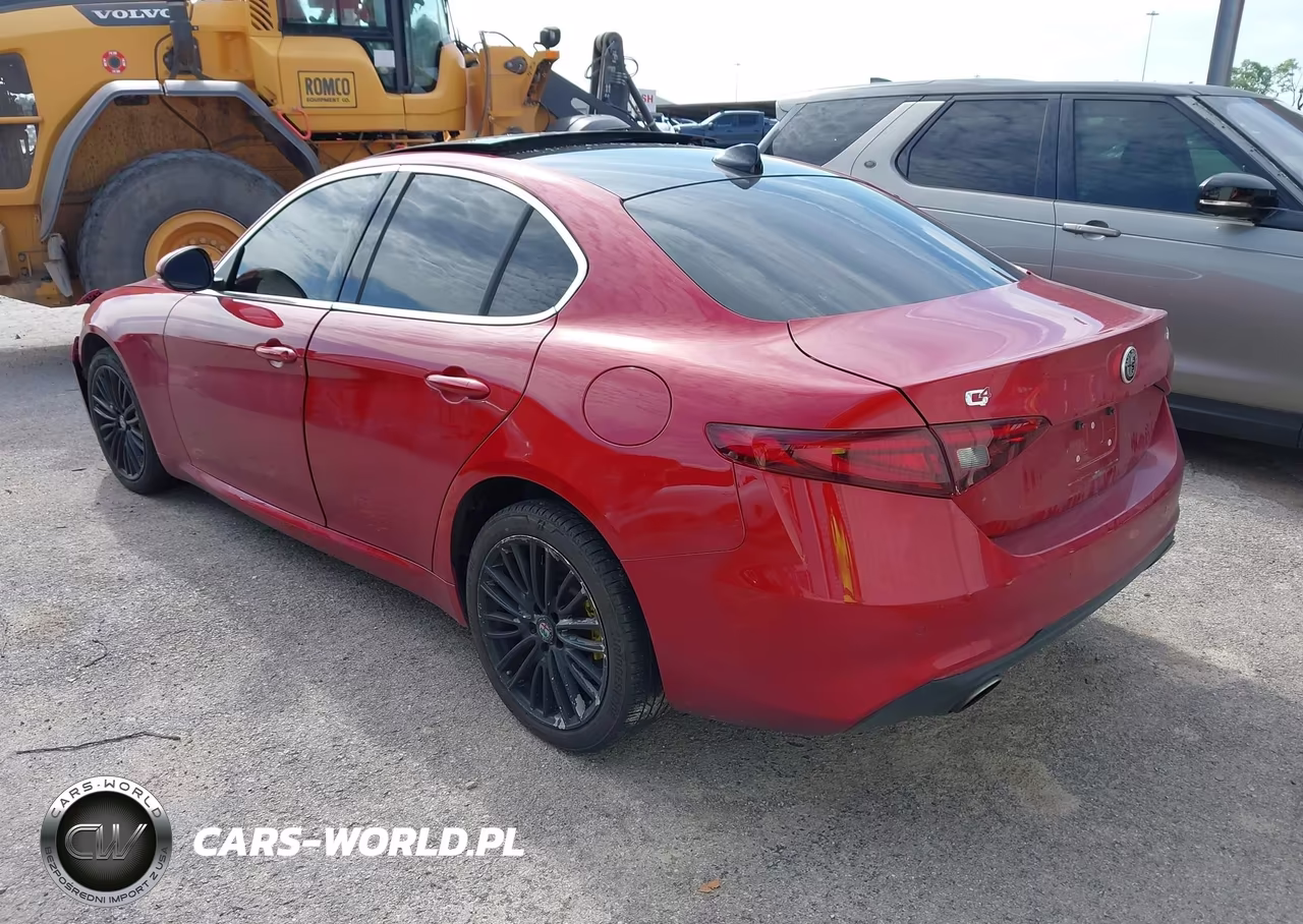 2017 Alfa Romeo Giulia Ti Awd VIN:ZARFAEEN8H7550242 - 3