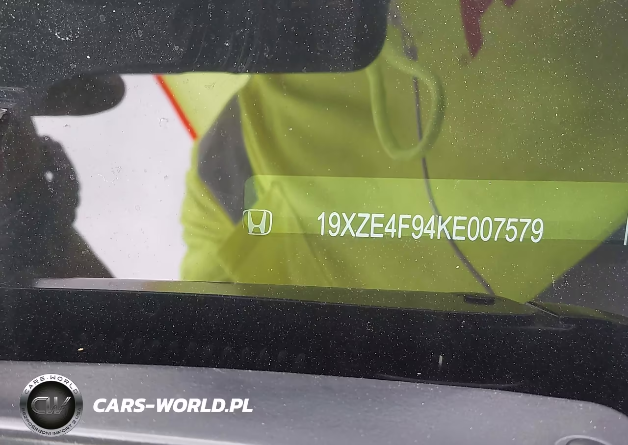 2019 Honda Insight Touring VIN:19XZE4F94KE007579 - 17