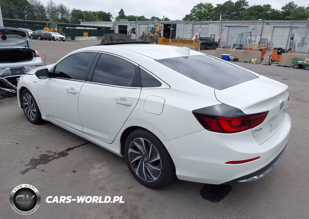 2019 Honda Insight Touring VIN:19XZE4F94KE007579 - 3