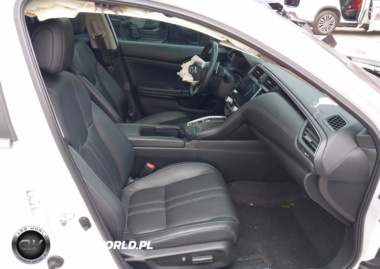 2019 Honda Insight Touring VIN:19XZE4F94KE007579 - 5