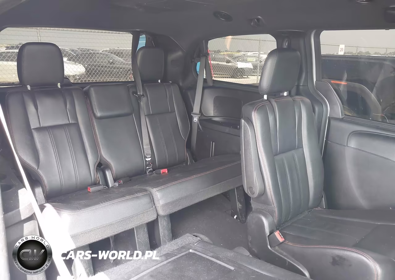 2018 Dodge Grand Caravan Gt VIN:2C4RDGEG4JR335876 - 8