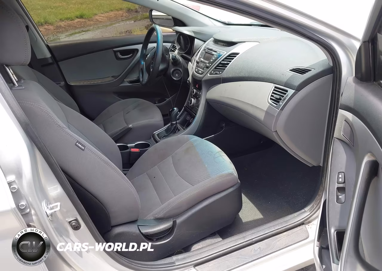 2016 Hyundai Elantra Se VIN:5NPDH4AE4GH696693 - 5