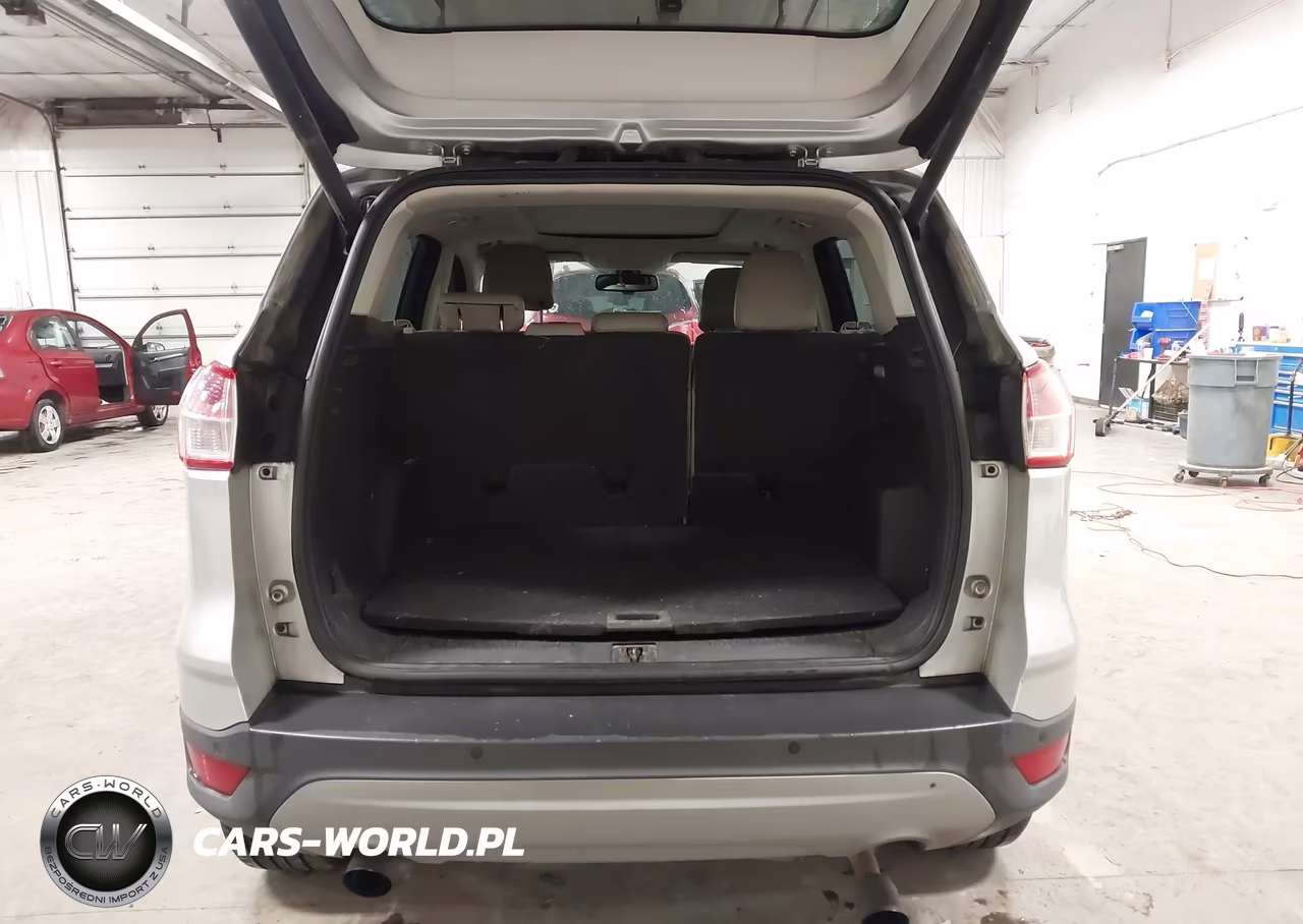 2015 Ford Escape Titanium VIN:1FMCU0J90FUA68889 - 17
