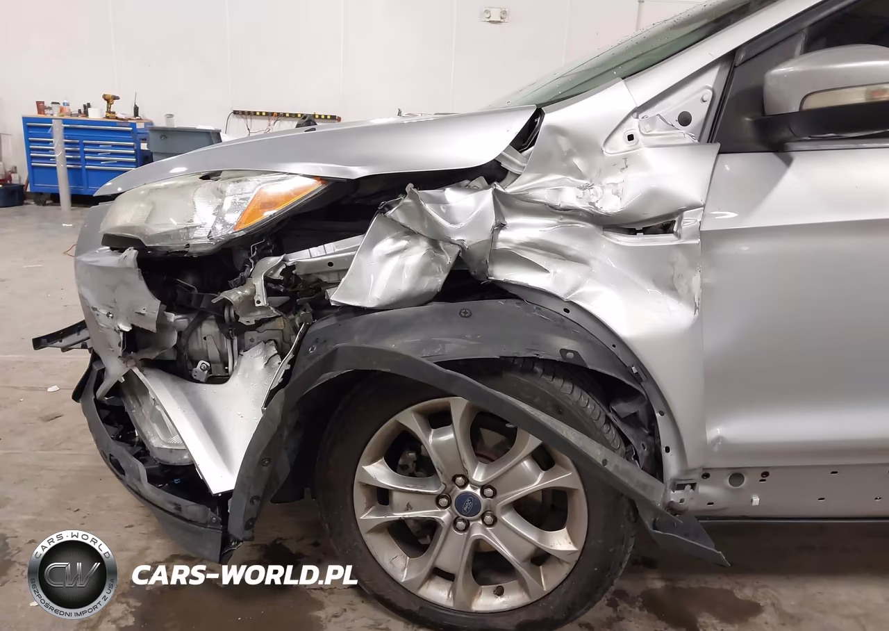 2015 Ford Escape Titanium VIN:1FMCU0J90FUA68889 - 6