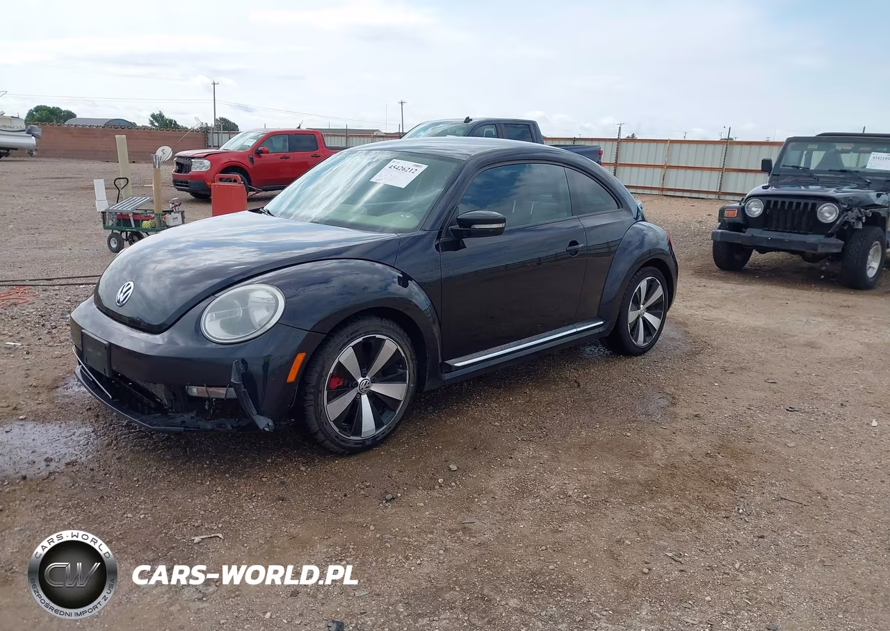 2013 Volkswagen Beetle 2.0T Turbo VIN:3VWV67AT0DM608932 - 2
