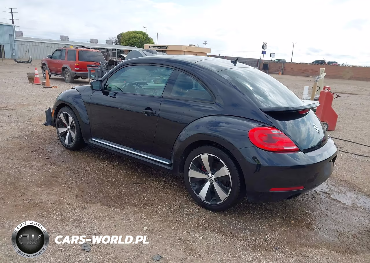 2013 Volkswagen Beetle 2.0T Turbo VIN:3VWV67AT0DM608932 - 3