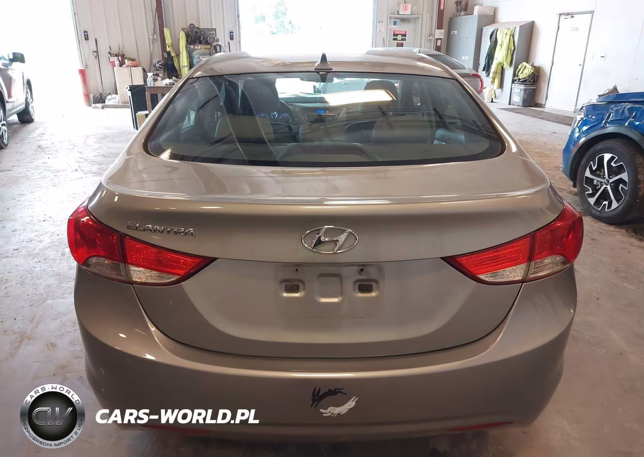 2013 Hyundai Elantra Gls VIN:KMHDH4AE4DU889956 - 16