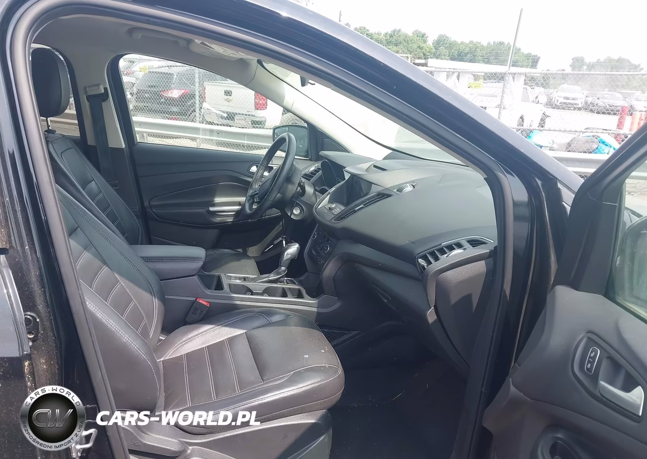 2018 Ford Escape Sel VIN:1FMCU9HD8JUC72573 - 5