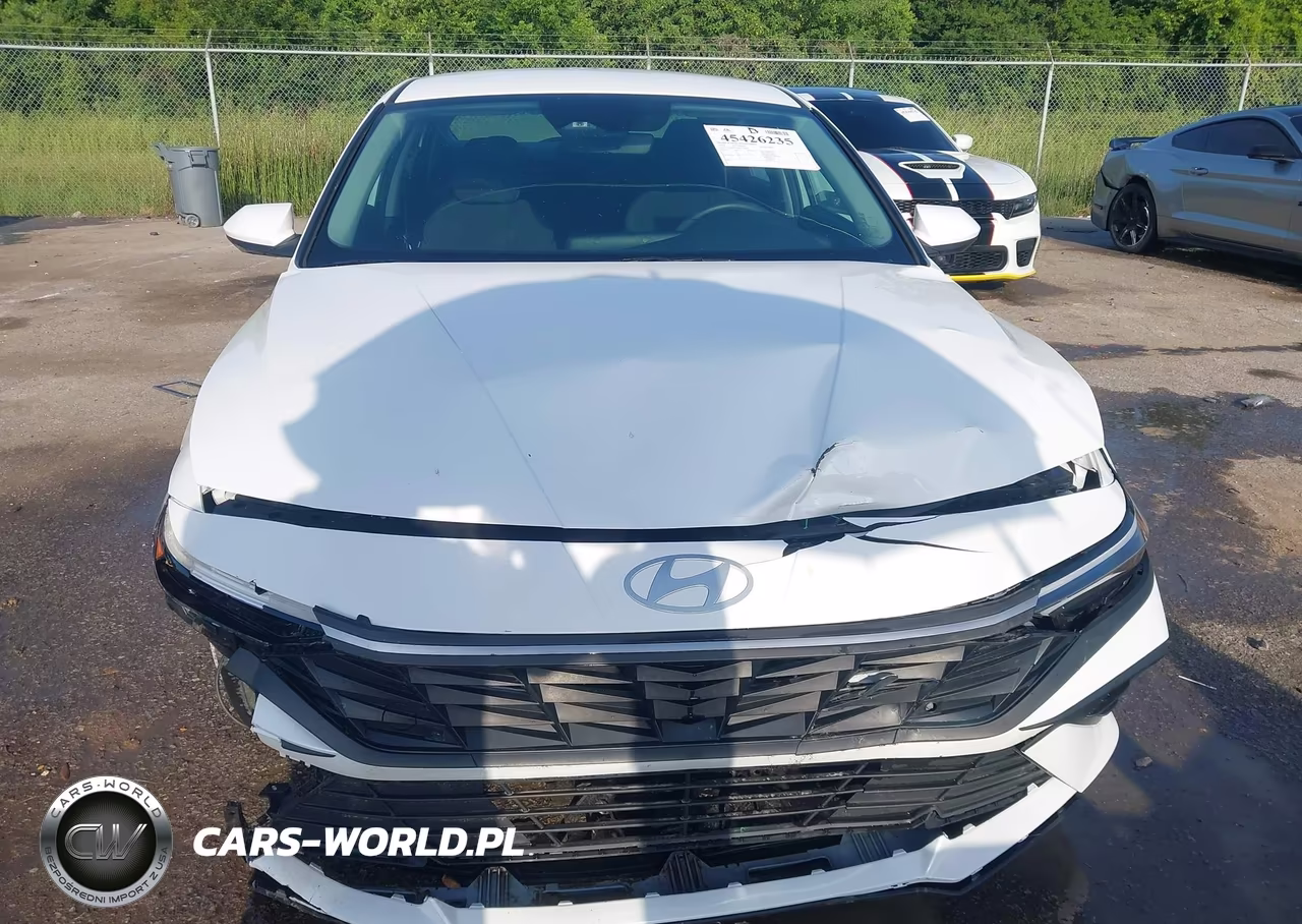 2024 Hyundai Elantra Sel VIN:KMHLM4DG8RU762896 - 12
