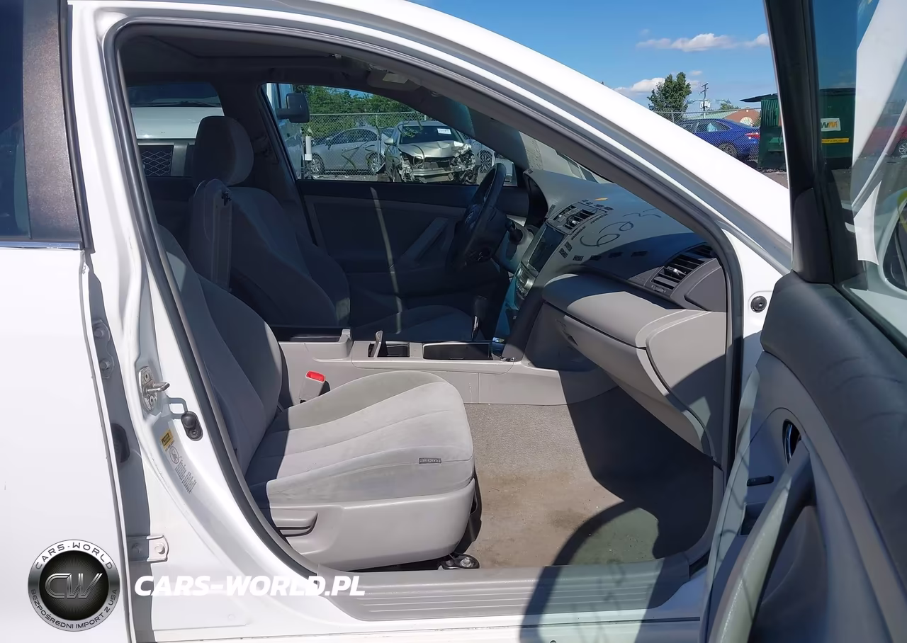2011 Toyota Camry Hybrid VIN:4T1BB3EK5BU128966 - 5