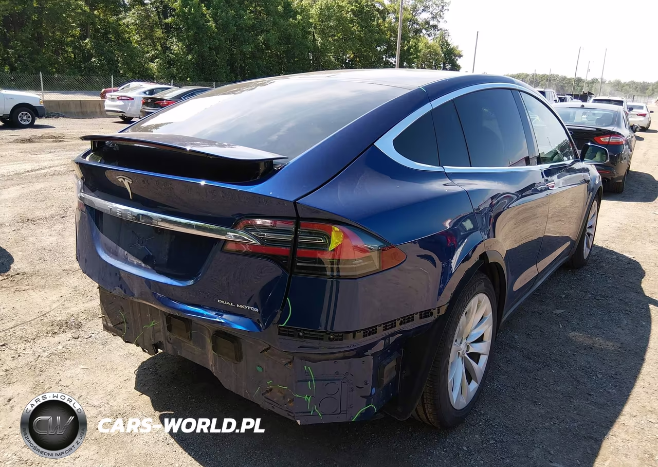 2020 Tesla Model X Long Range Dual Motor All-Wheel Drive-Long Range Plus Dual Motor All-Wheel Drive VIN:5YJXCBE28LF234162 - 4