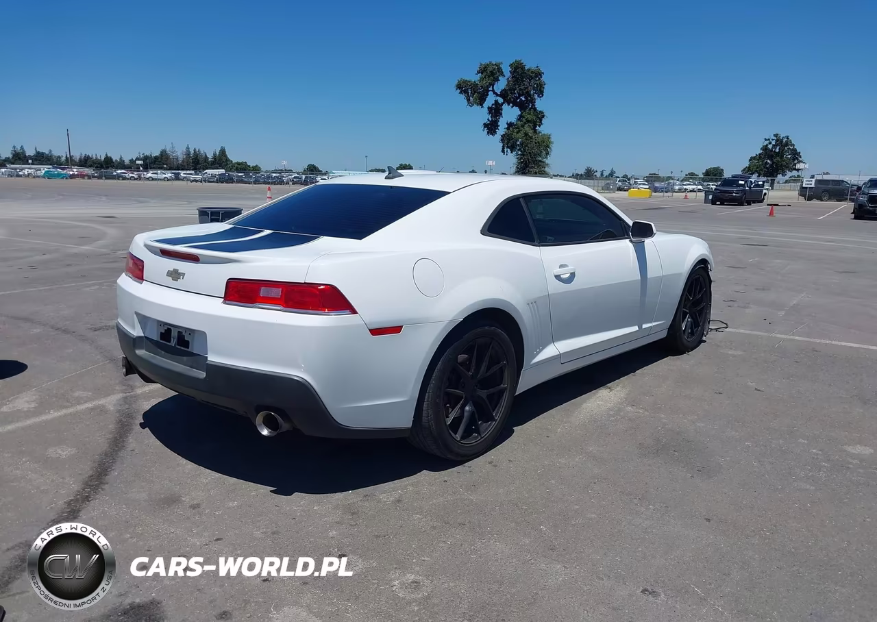 2015 Chevrolet Camaro 1Lt VIN:2G1FD1E35F9251045 - 4