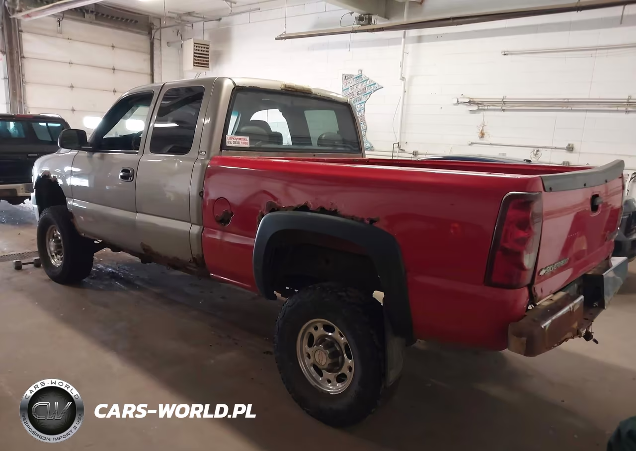 2001 Chevrolet Silverado 2500Hd Ls VIN:1GCHK29U91E297336 - 3