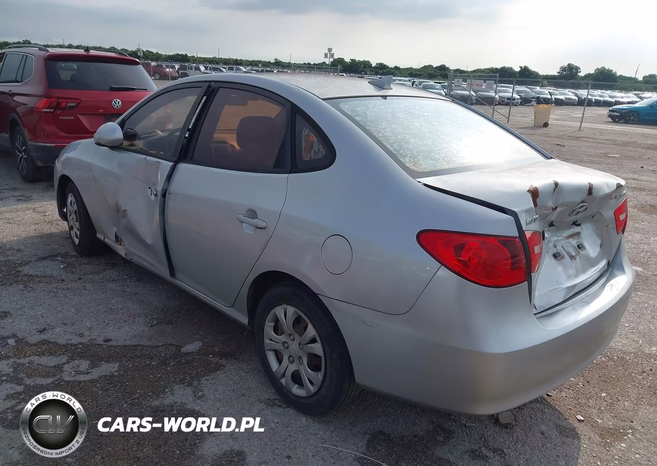 2010 Hyundai Elantra Gls VIN:KMHDU4AD8AU890526 - 3