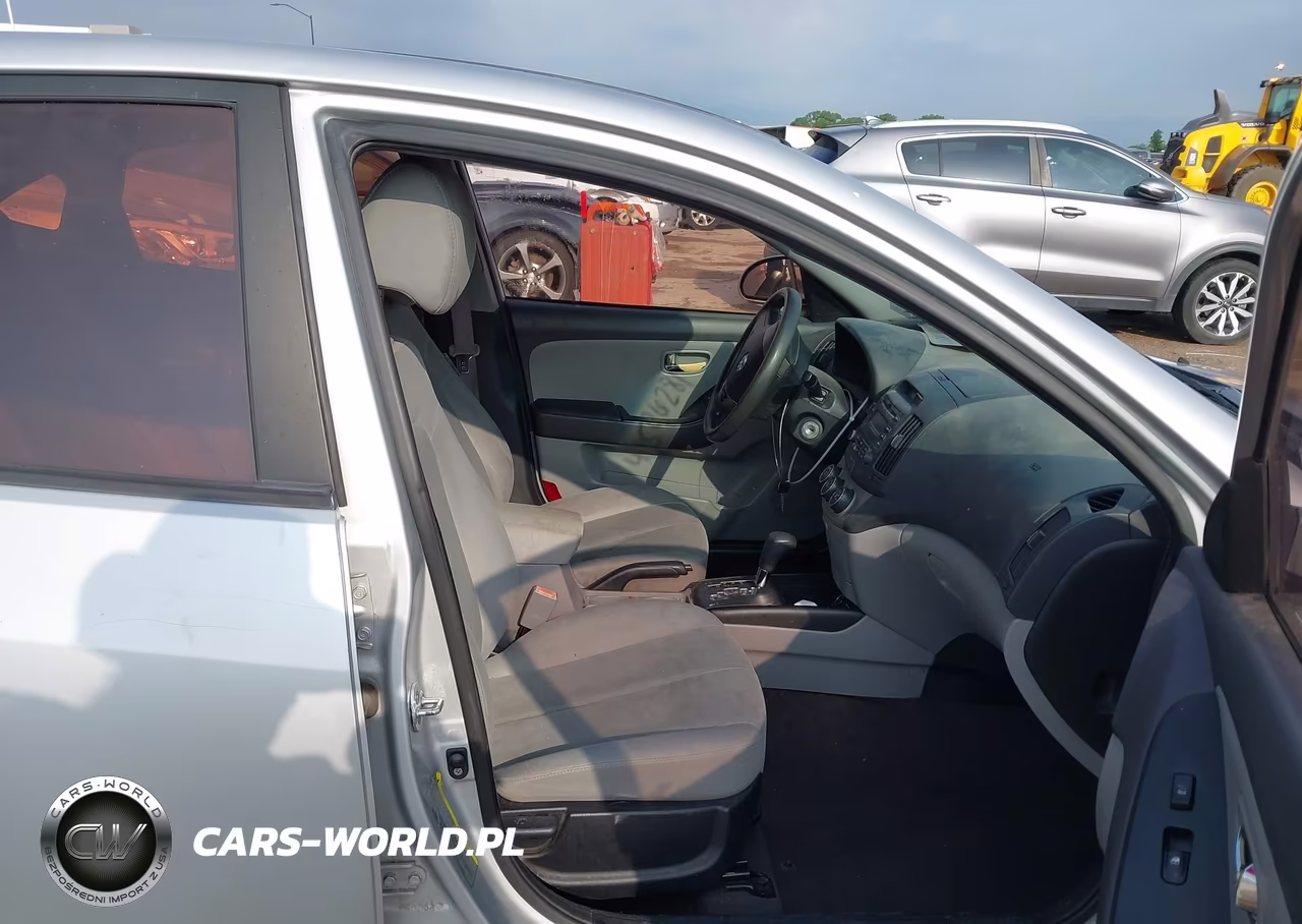 2010 Hyundai Elantra Gls VIN:KMHDU4AD8AU890526 - 5