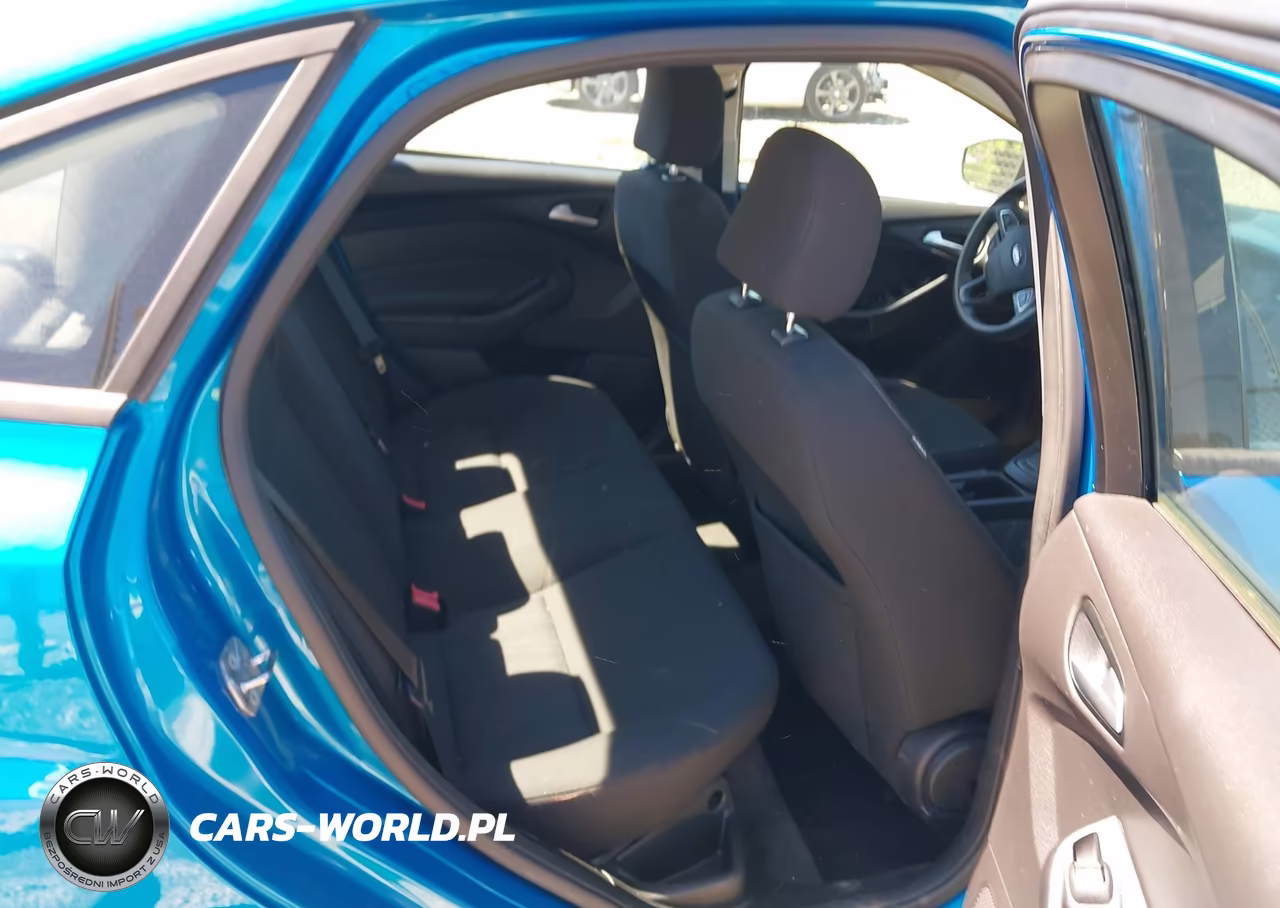 2015 Ford Focus Se VIN:1FADP3F26FL213670 - 8