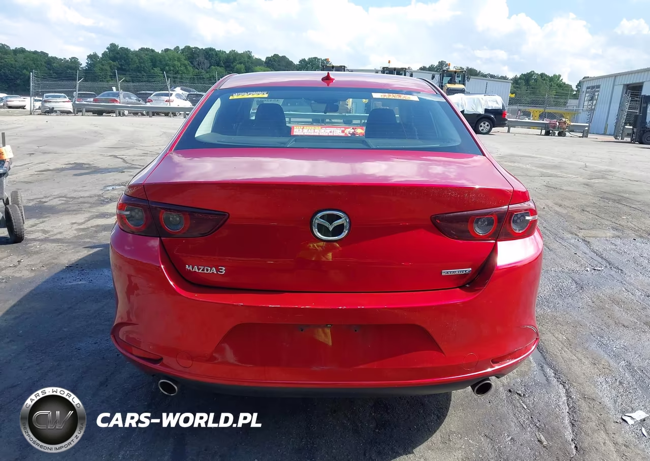 2019 Mazda Mazda3 Premium Package VIN:3MZBPAEM9KM100682 - 17