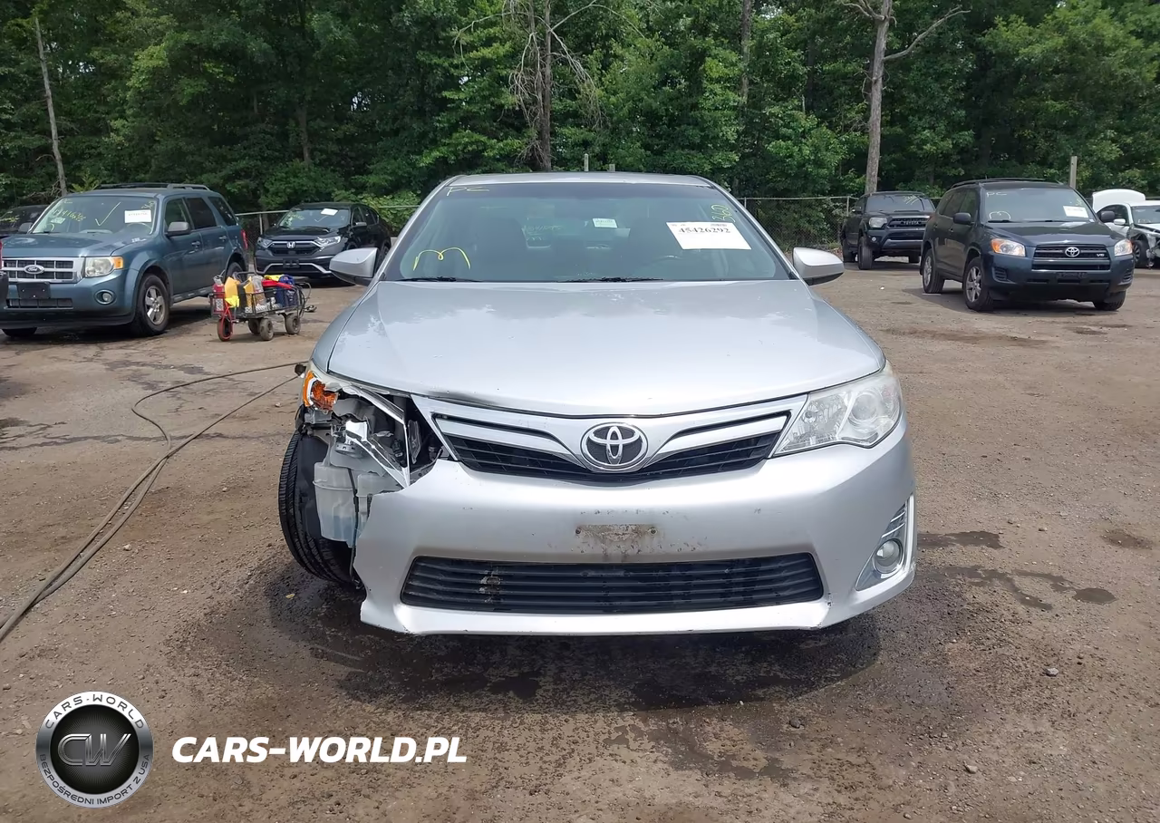 2012 Toyota Camry Xle VIN:4T1BF1FK8CU002710 - 12