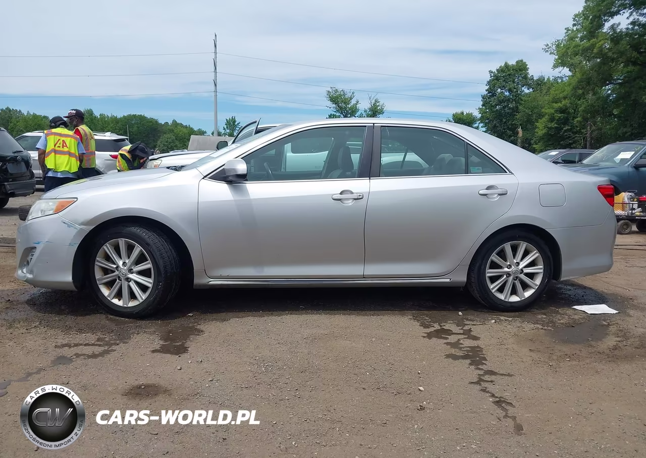 2012 Toyota Camry Xle VIN:4T1BF1FK8CU002710 - 14