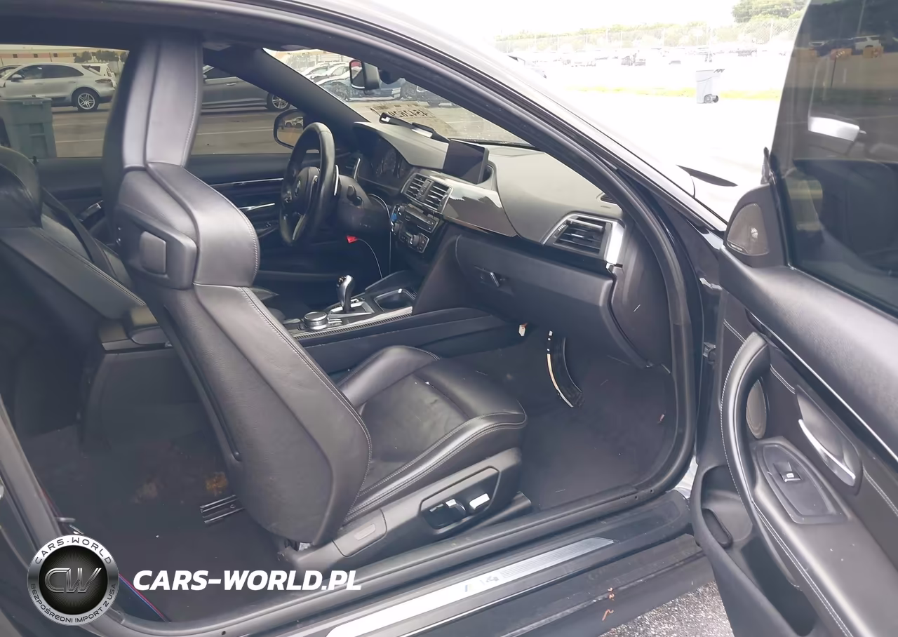 2018 BMW M4 VIN:WBS4Y9C5XJAA85376 - 5