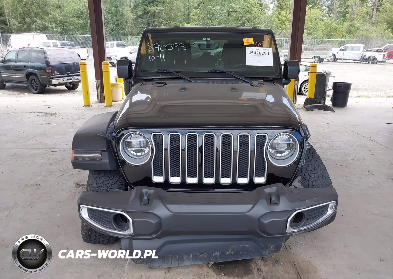 2020 Jeep Wrangler Unlimited Sahara 4X4 VIN:1C4HJXEN9LW153488 - 11
