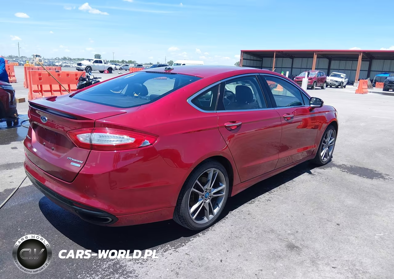 2013 Ford Fusion Titanium VIN:3FA6P0K93DR127273 - 4