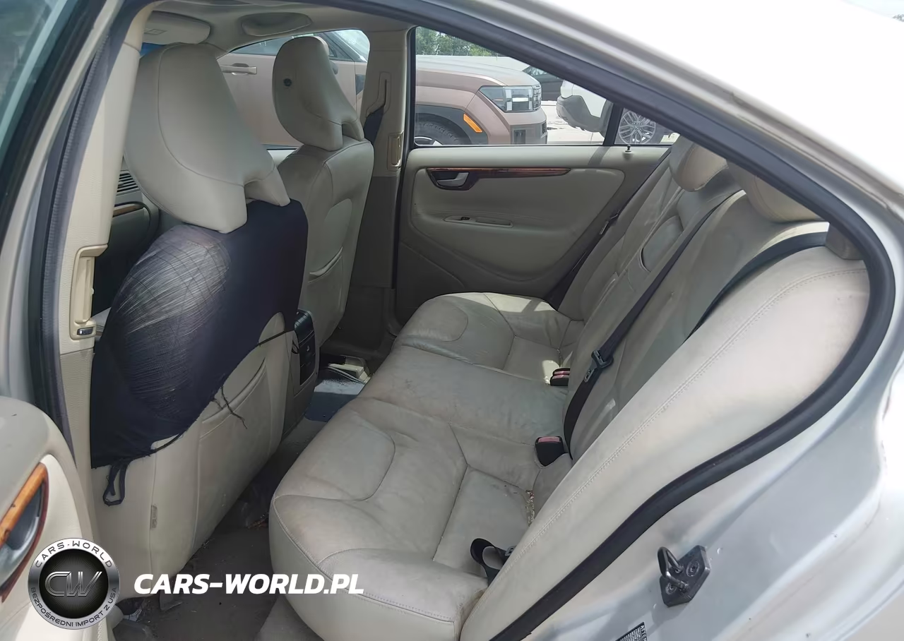 2005 Volvo S60 2.4-2.4 A Sr VIN:YV1RS612X52449552 - 8