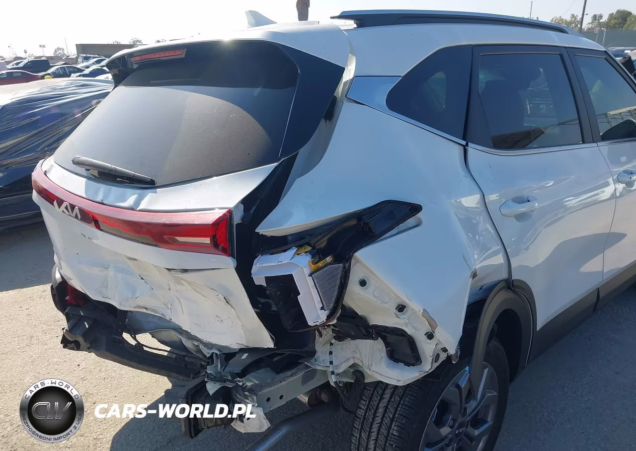 2024 Kia Seltos S VIN:KNDEU2AA0R7652652 - 6