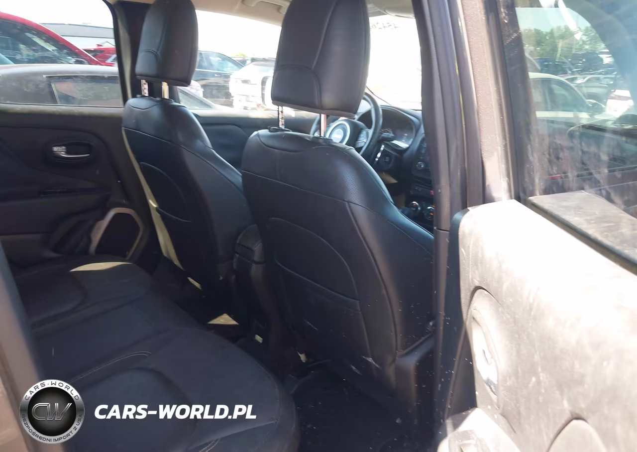 2016 Jeep Renegade Limited VIN:ZACCJADT0GPC77434 - 8