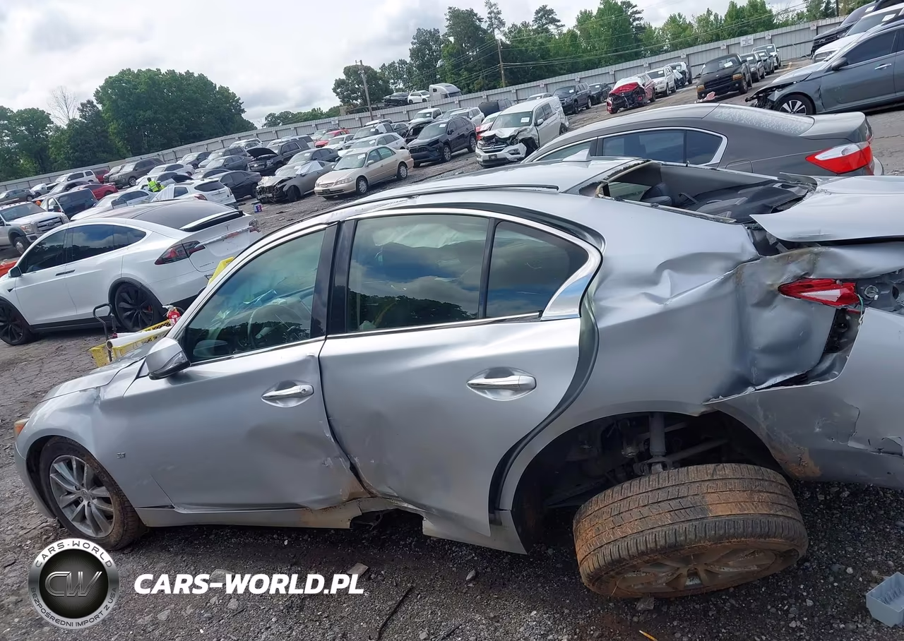 2015 Infiniti Q50 Premium VIN:JN1BV7AP2FM357862 - 13