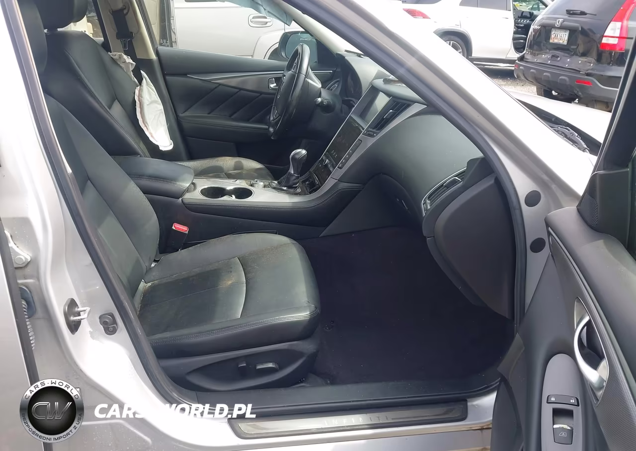 2015 Infiniti Q50 Premium VIN:JN1BV7AP2FM357862 - 5