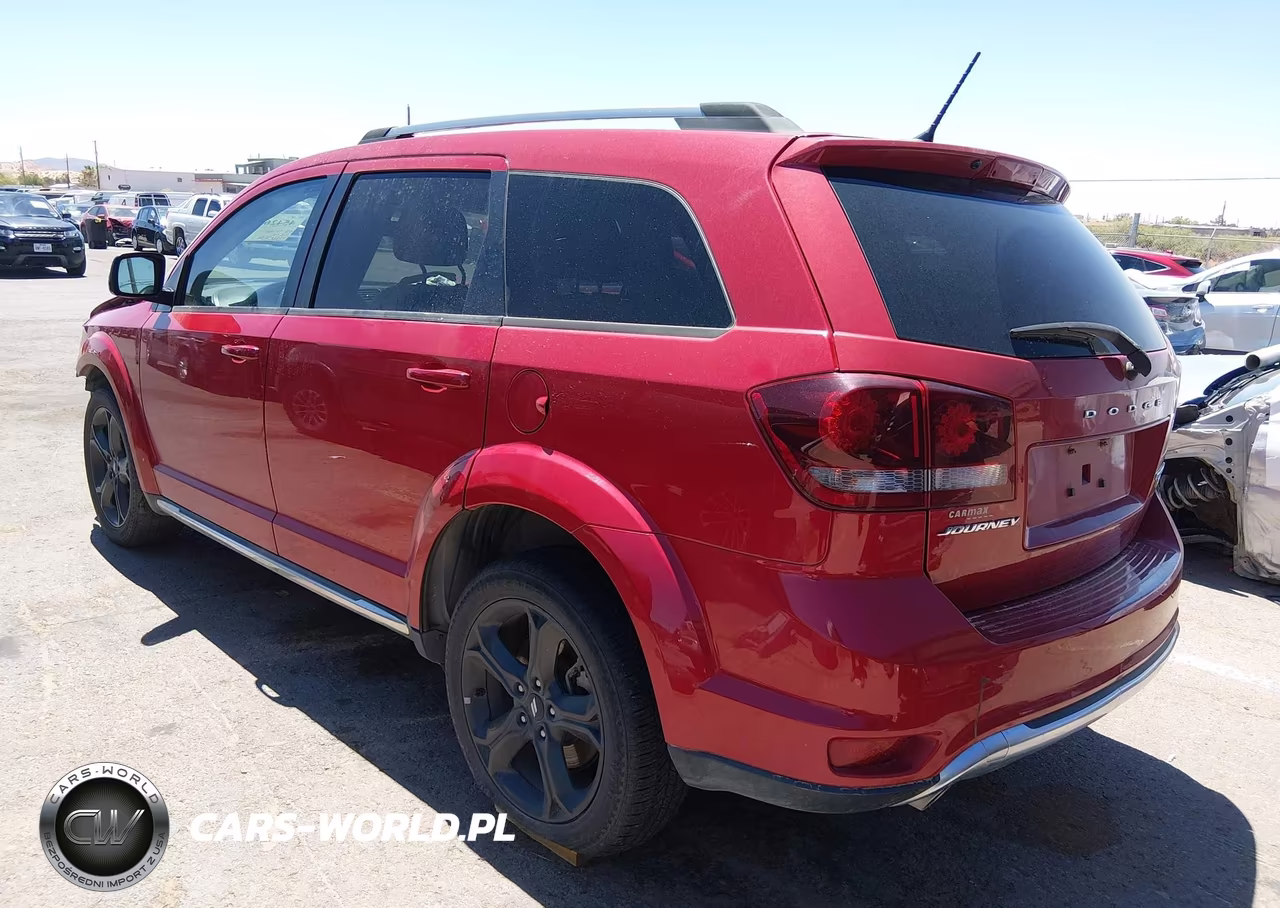 2018 Dodge Journey Crossroad VIN:3C4PDCGG6JT379405 - 3