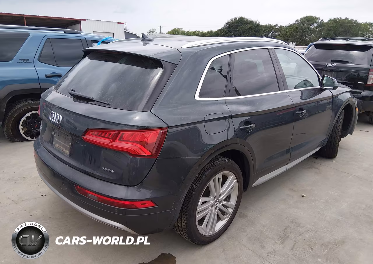 2019 Audi Q5 45 Premium VIN:WA1BNAFY9K2118823 - 4