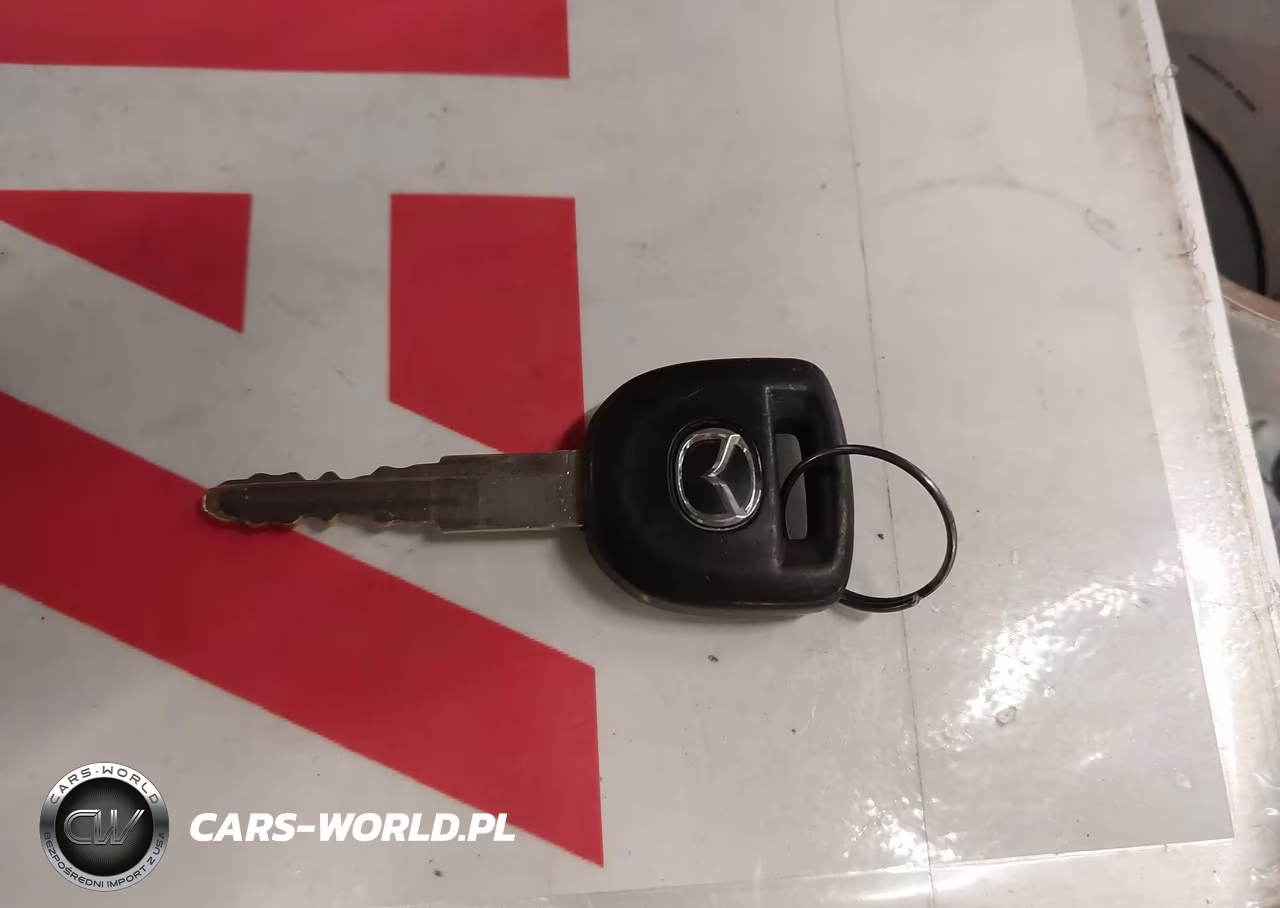 2011 Mazda Mazda3 I Sport VIN:JM1BL1UF5B1389574 - 11