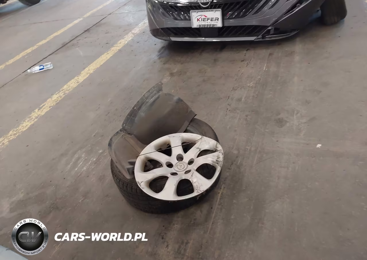 2011 Mazda Mazda3 I Sport VIN:JM1BL1UF5B1389574 - 12