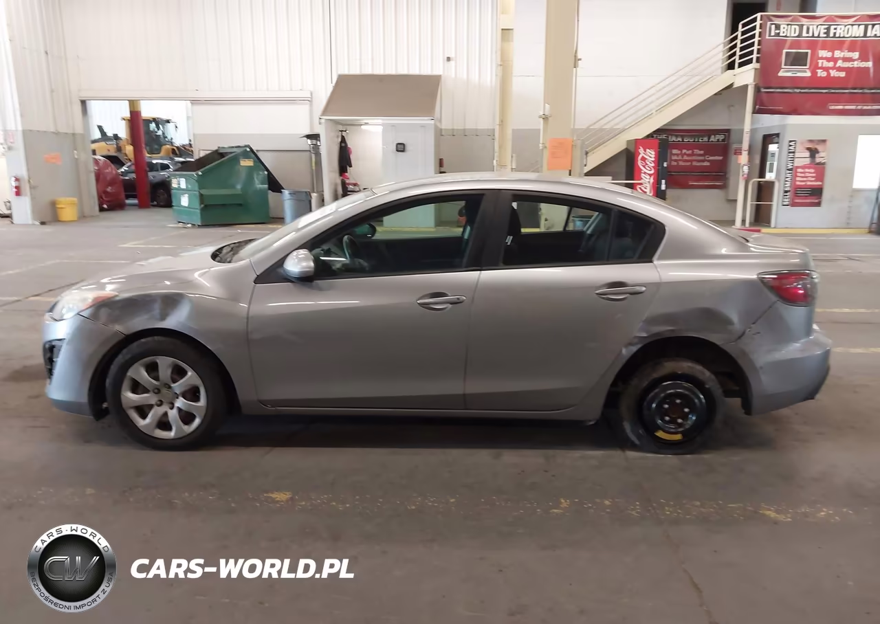 2011 Mazda Mazda3 I Sport VIN:JM1BL1UF5B1389574 - 15
