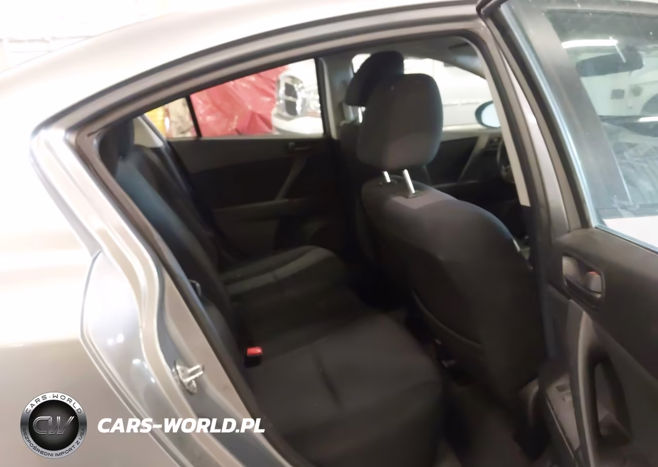 2011 Mazda Mazda3 I Sport VIN:JM1BL1UF5B1389574 - 8