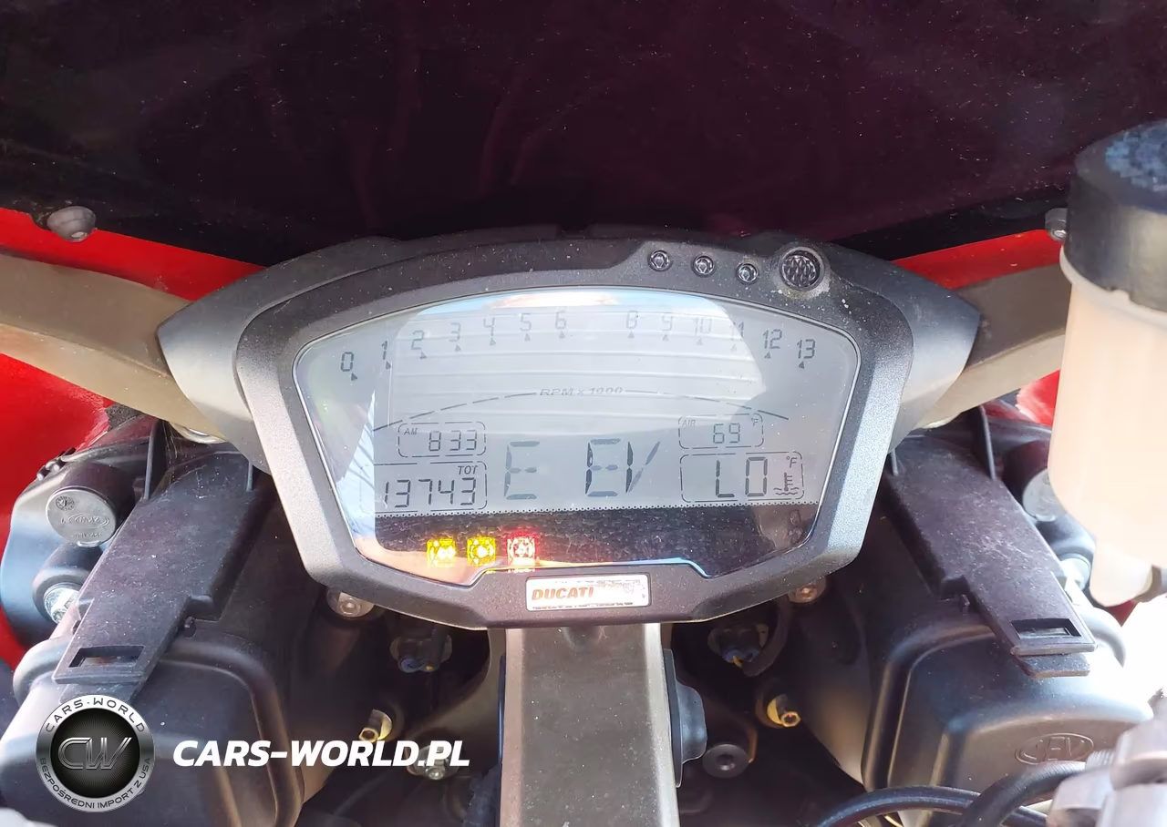 2010 Ducati 1198 Base - S VIN:ZDM1XBLW4AB026218 - 7