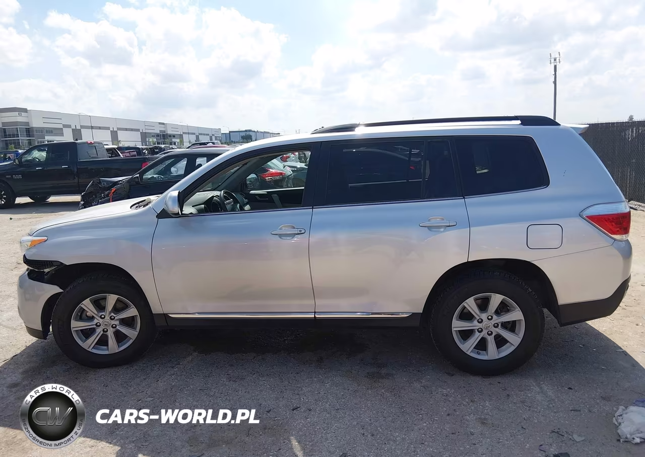 2013 Toyota Highlander Base Plus V6 VIN:5TDZK3EH1DS134343 - 14