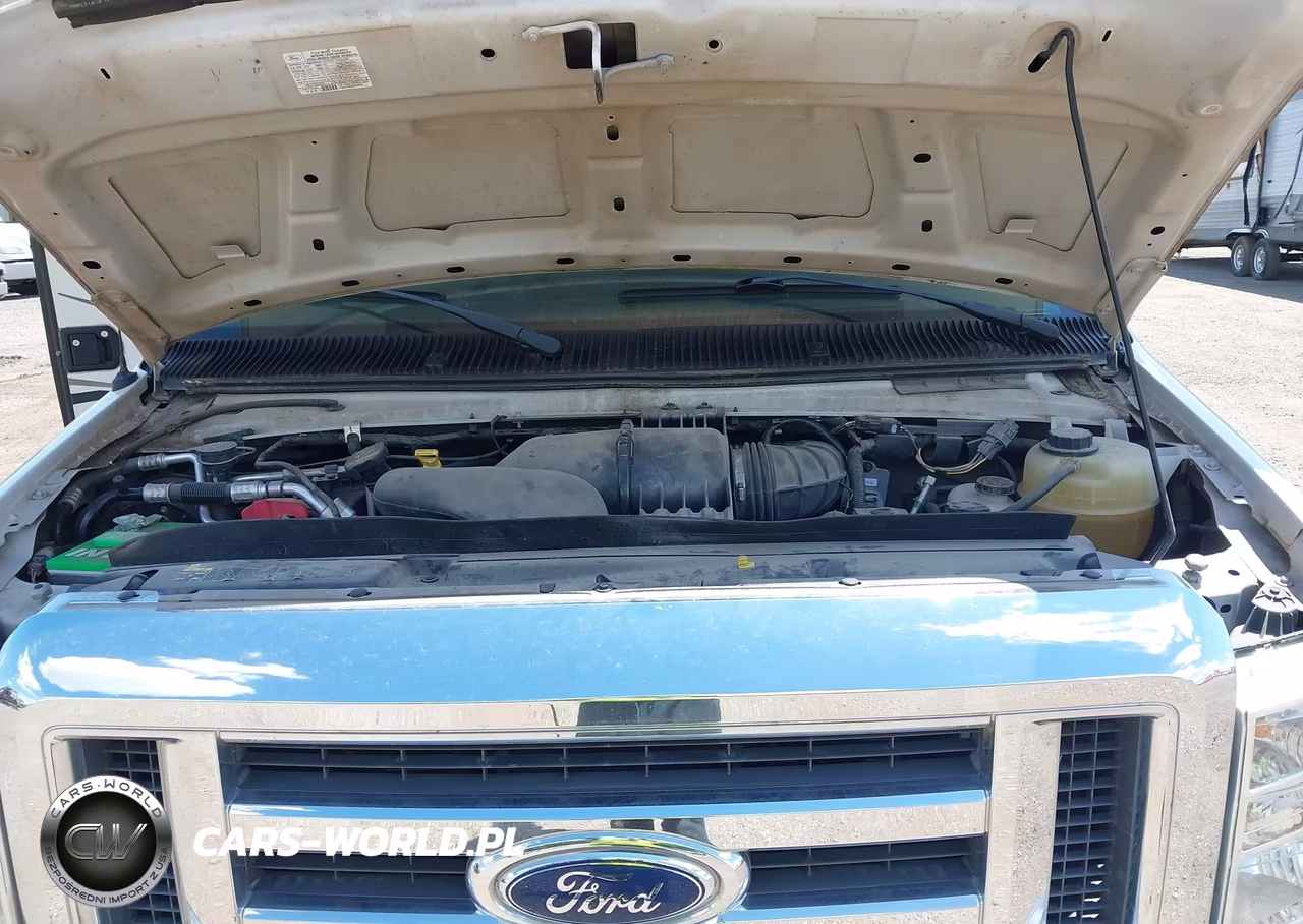 2012 Ford E-450 Cutaway VIN:1FDXE4FS7CDA02532 - 9