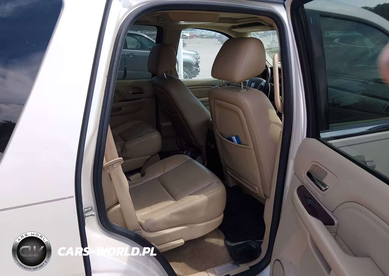 2013 Cadillac Escalade Luxury VIN:1GYS4BEF9DR144986 - 8