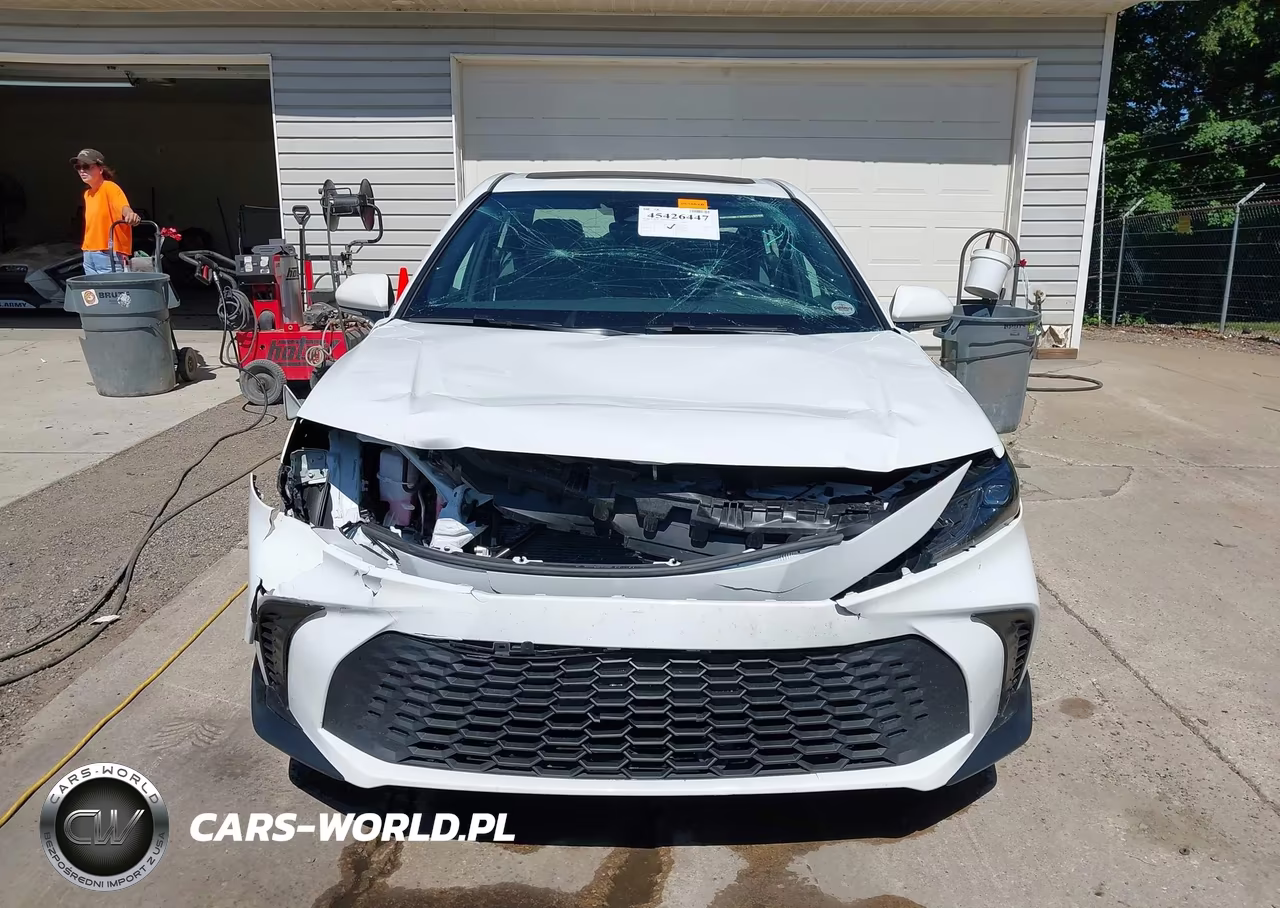 2025 Toyota Camry Se VIN:4T1DBADK5SU537970 - 13