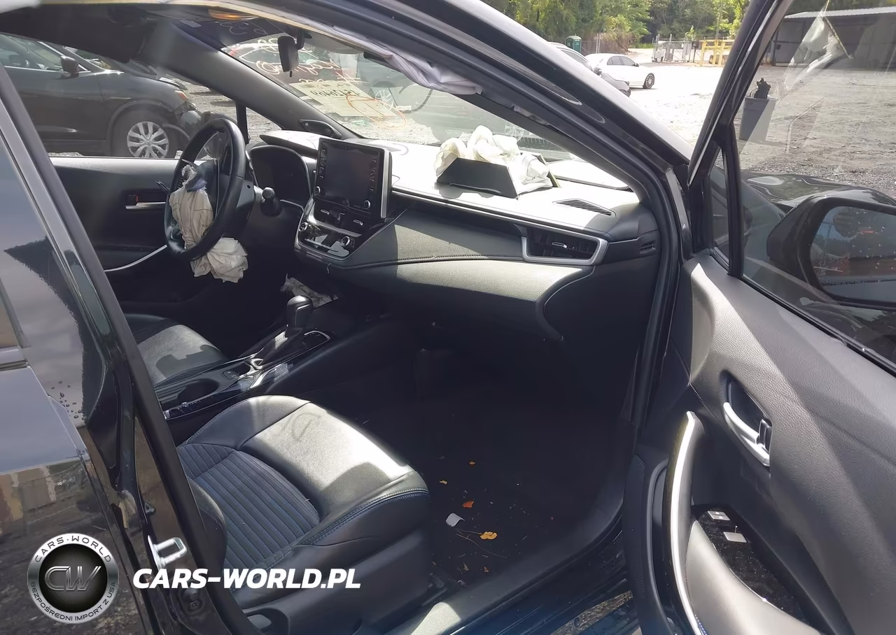 2020 Toyota Corolla Xse VIN:JTDT4RCE0LJ005789 - 5