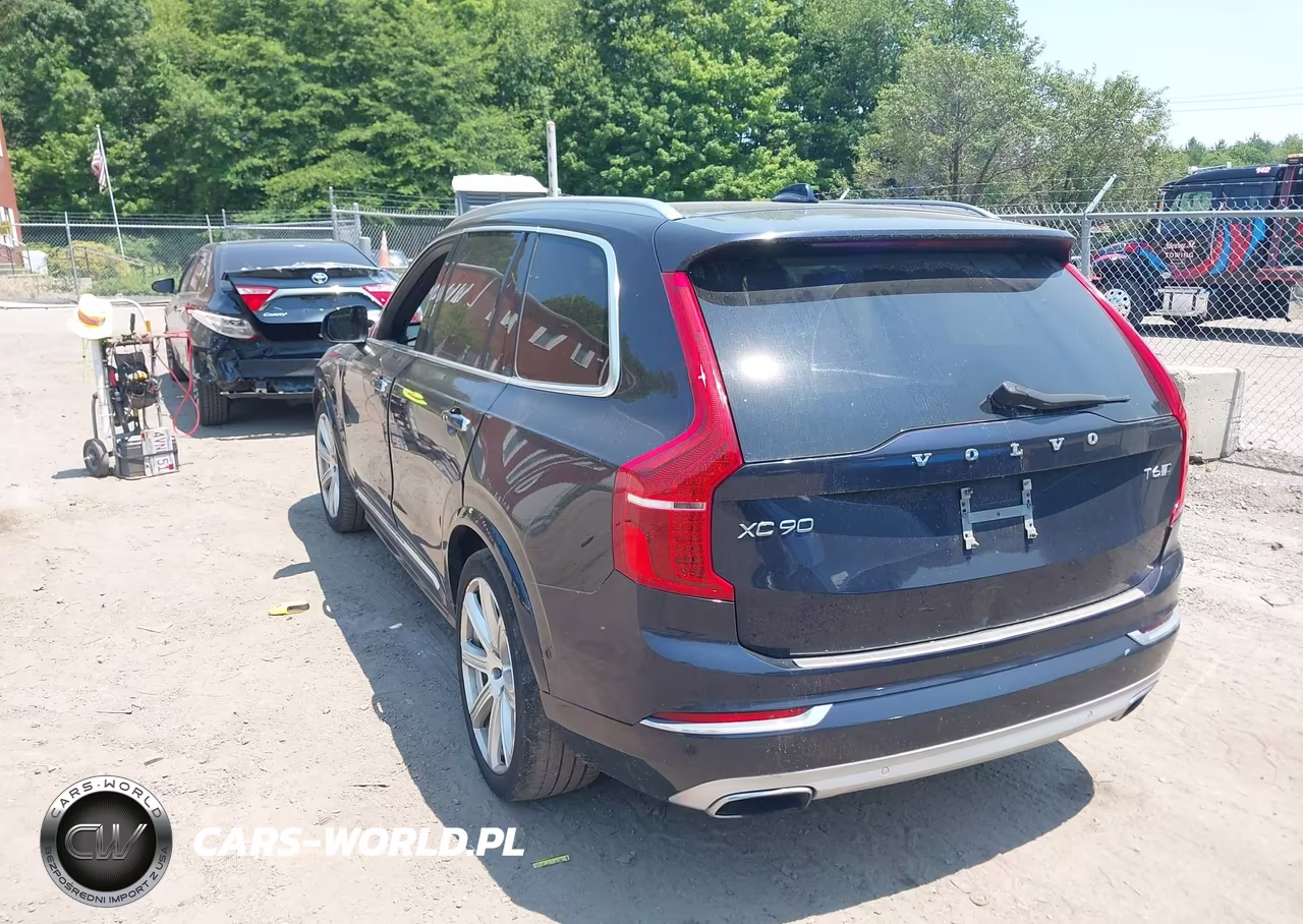 2017 Volvo Xc90 T6 Inscription VIN:YV4A22PL1H1168033 - 3