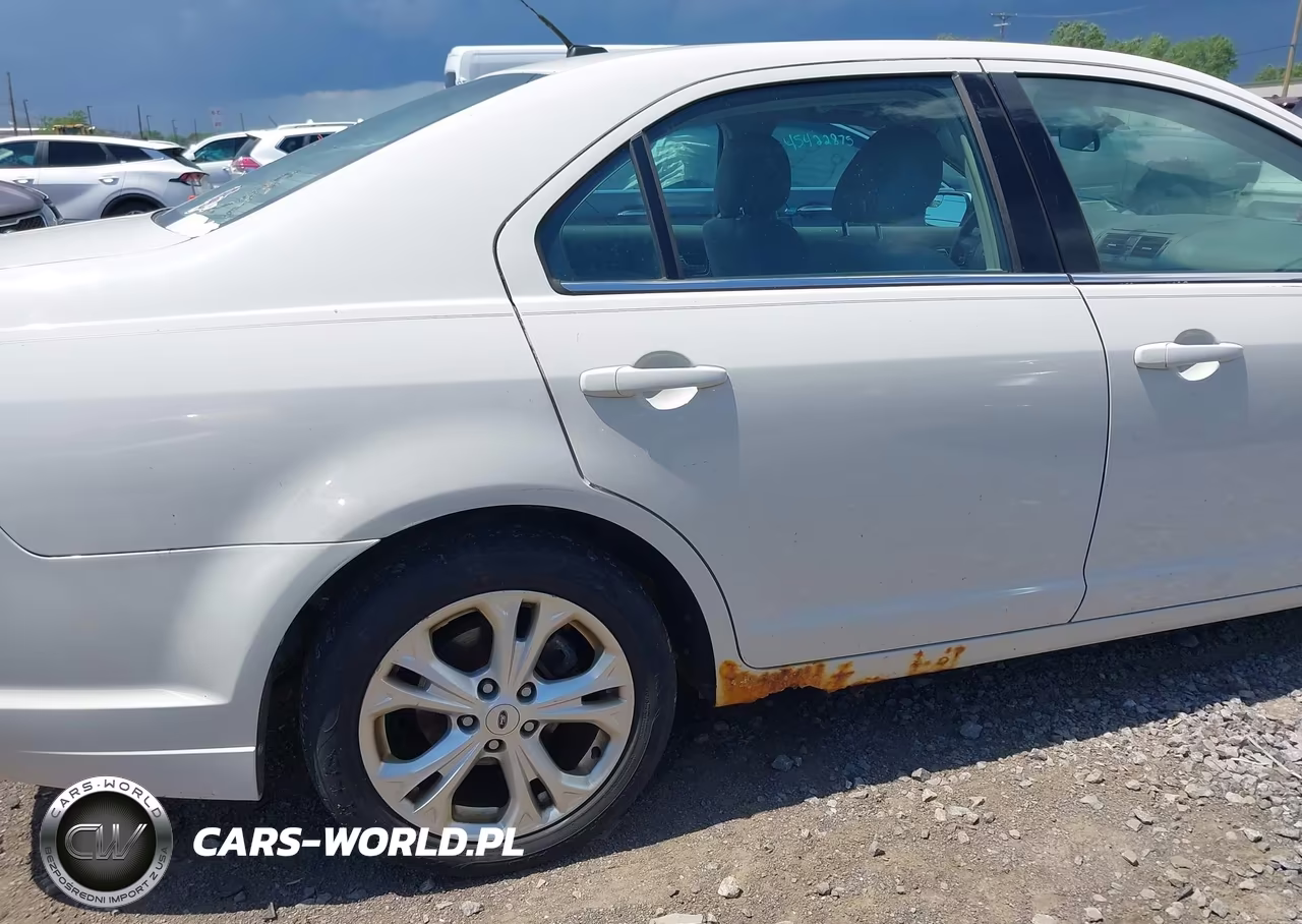 2012 Ford Fusion Se VIN:3FAHP0HA4CR355923 - 6