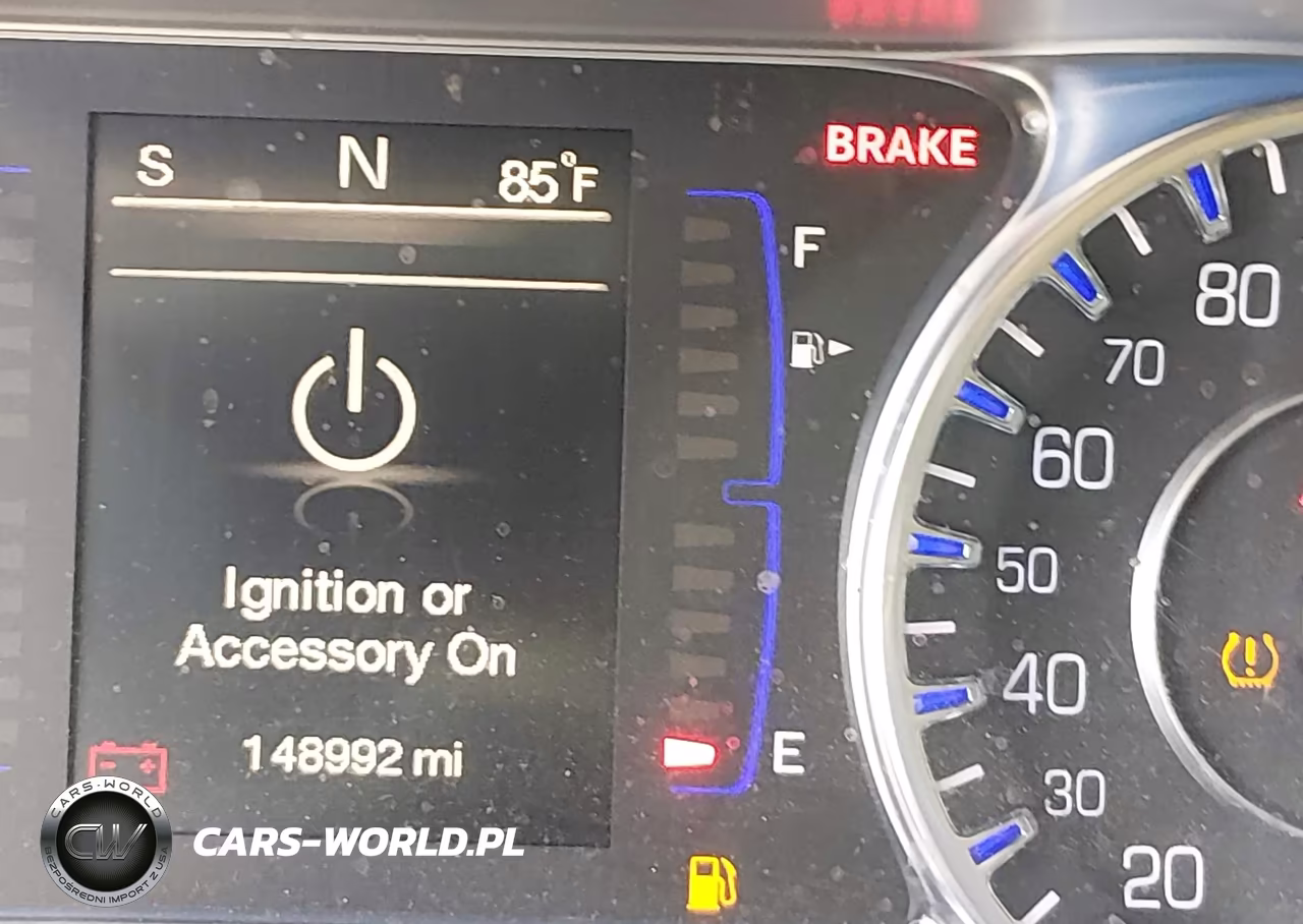 2015 Chrysler 200 Limited VIN:1C3CCCABXFN747160 - 12