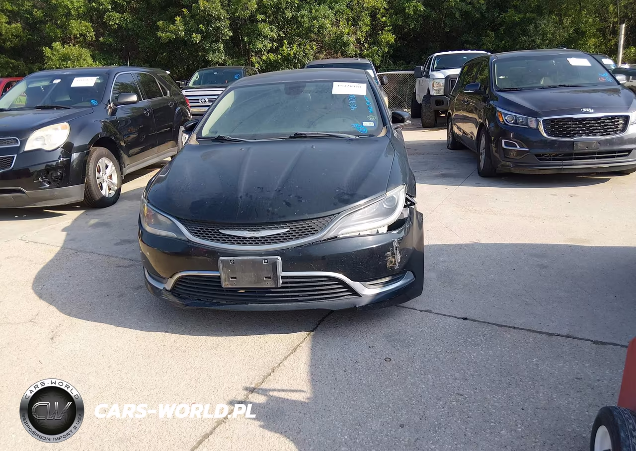2015 Chrysler 200 Limited VIN:1C3CCCABXFN747160 - 6